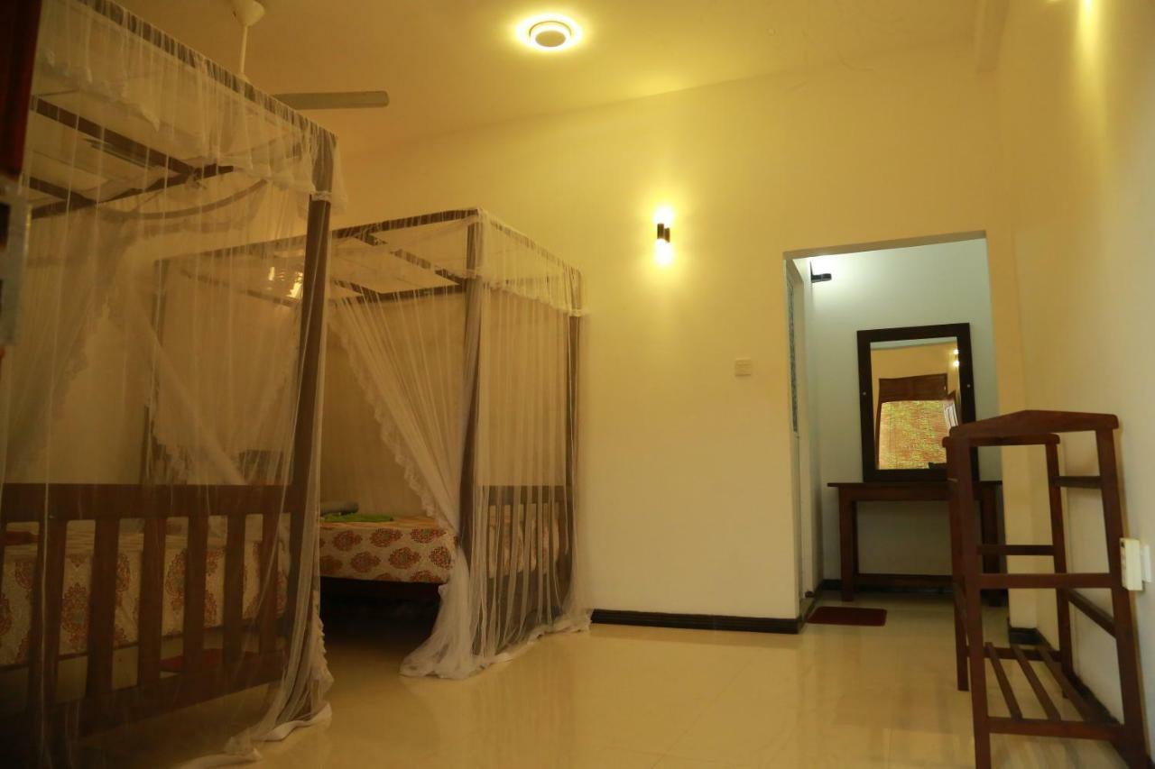 Gihan Guesthouse Mirissa Exterior foto